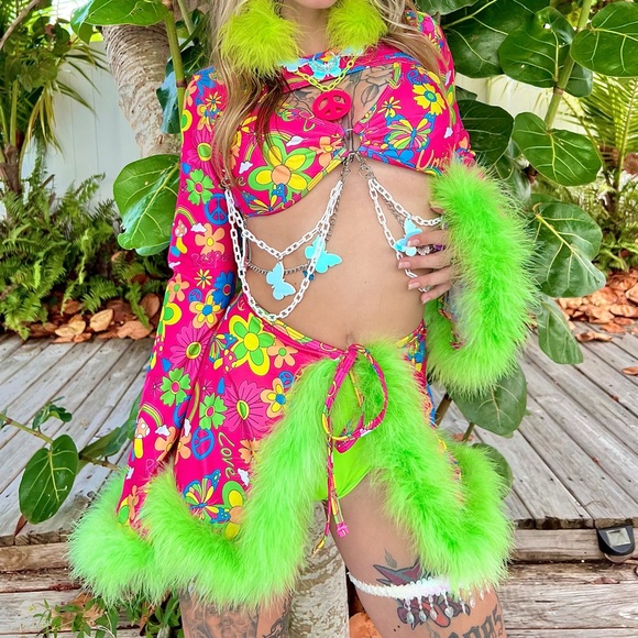 iHeartRaves Other - iHeartRaves Neon Floral Fur-Trim Two-Piece Set - Hot Pink & Lime